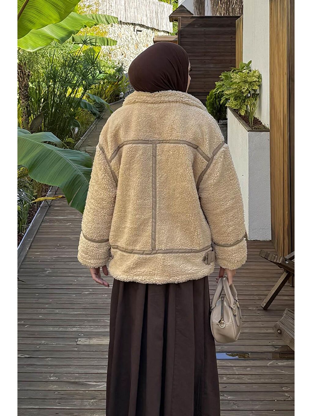 Biyeli Pelüş Mont Bej-1