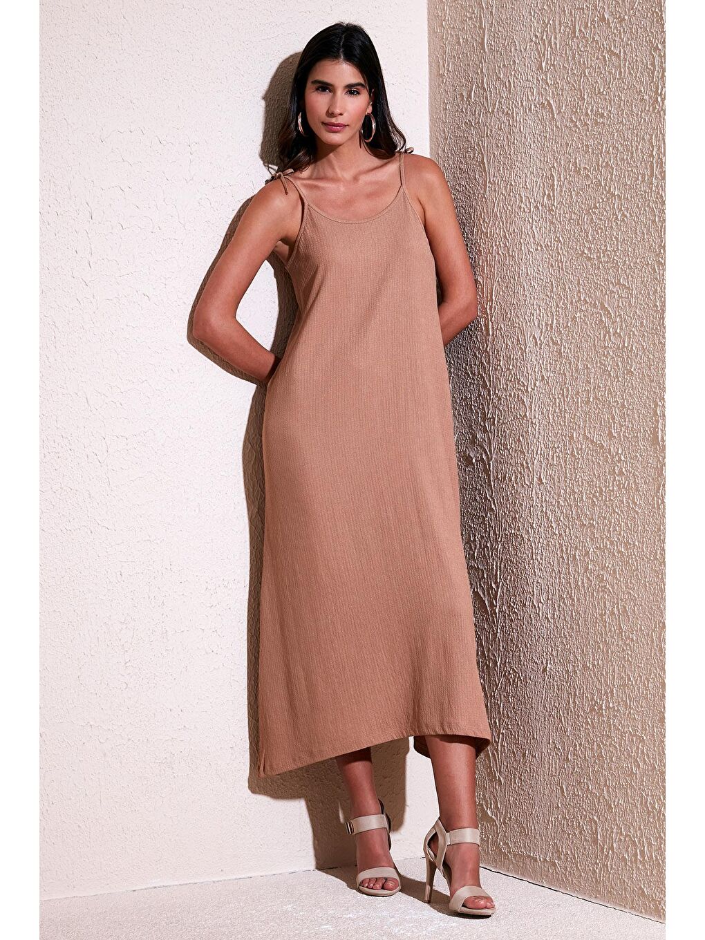 Kahverengi Regular Fit İp Askılı Uzun Kadın Elbise 5865732