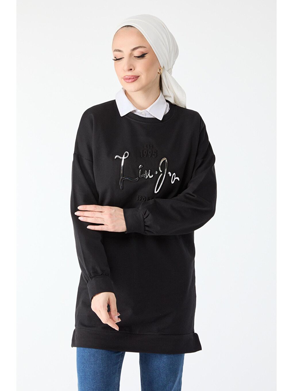 TOFİSA Siyah Düz Bisiklet Yaka Kadın Siyah Baskılı Uzun Kollu Sweatshirt - 24423 - 1