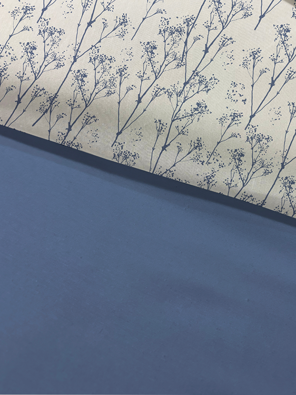 Karışık Mavi Bahar Dalları Desenli Tek Kişilik Nevresim Takımı & Fermuarlı