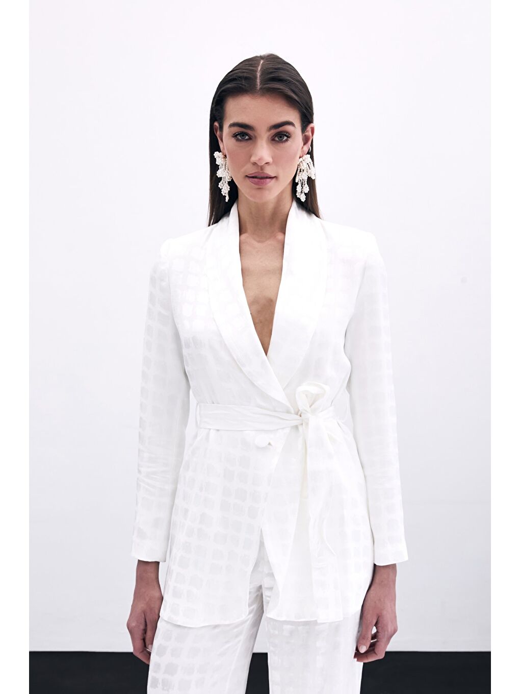 Kare Desenli Kuşaklı Ceket - Ekru