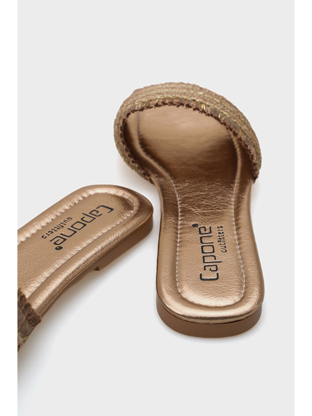 Bej Keren Düz Topuklu Hasır Küt Burunlu Kadın Terlik-3