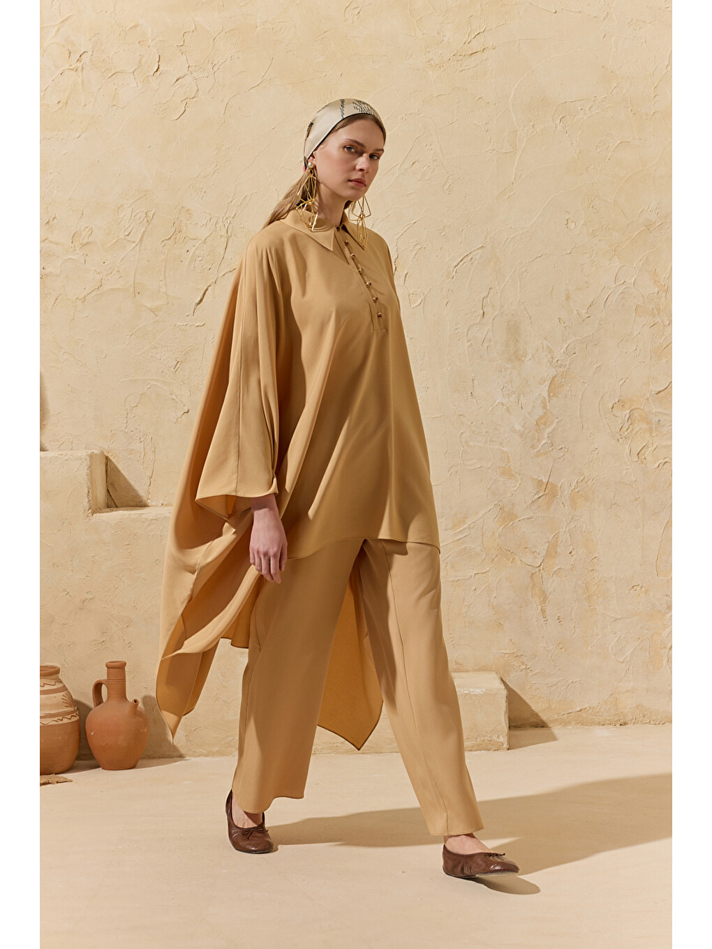 Kahverengi Camel Tasarım Düğme Detaylı Tunik