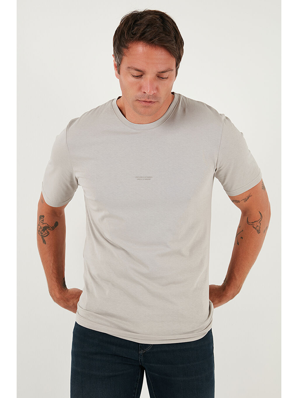 Gri Yazı Detaylı Pamuklu Regular Fit Bisiklet Yaka %100 Pamuk Tişört 59020203-2