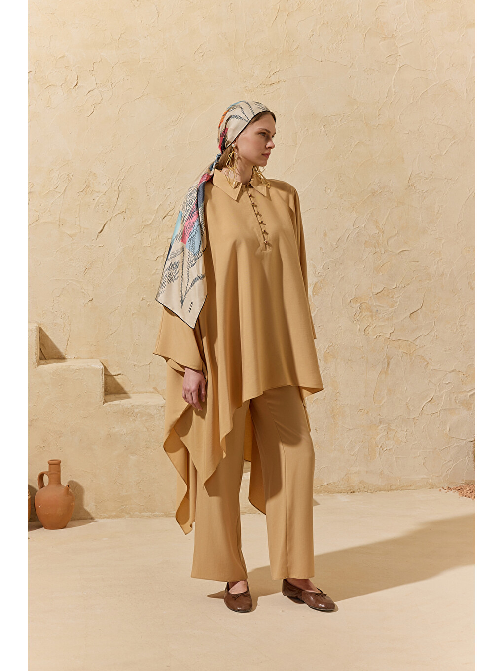 Kahverengi Camel Tasarım Düğme Detaylı Tunik-1