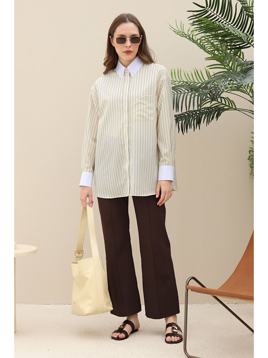 Yaka ve Manşetleri Garnili Gömlek Soft Sarı