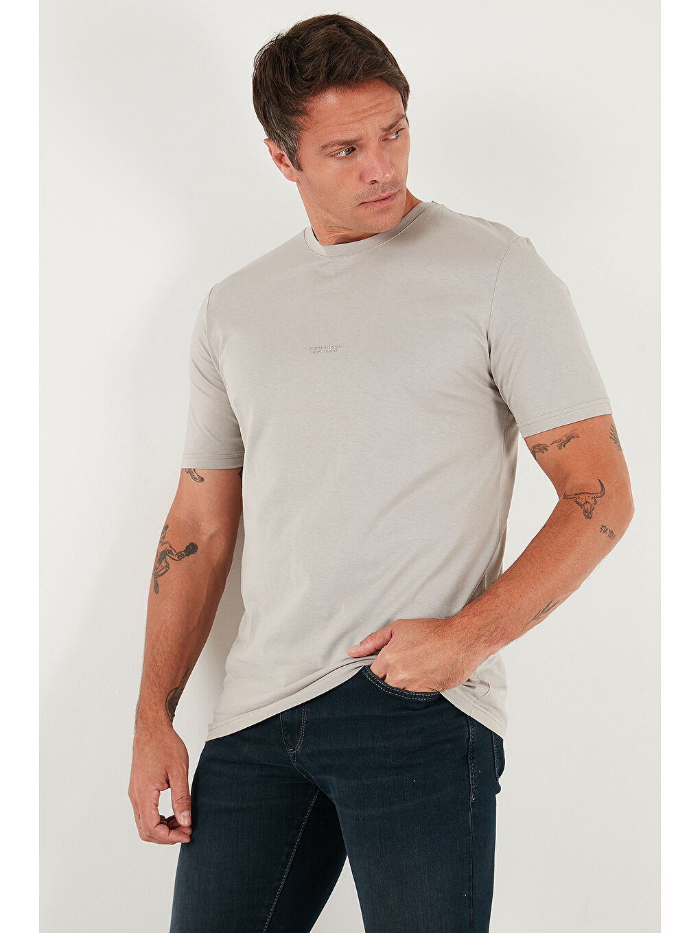 Gri Yazı Detaylı Pamuklu Regular Fit Bisiklet Yaka %100 Pamuk Tişört 59020203-5