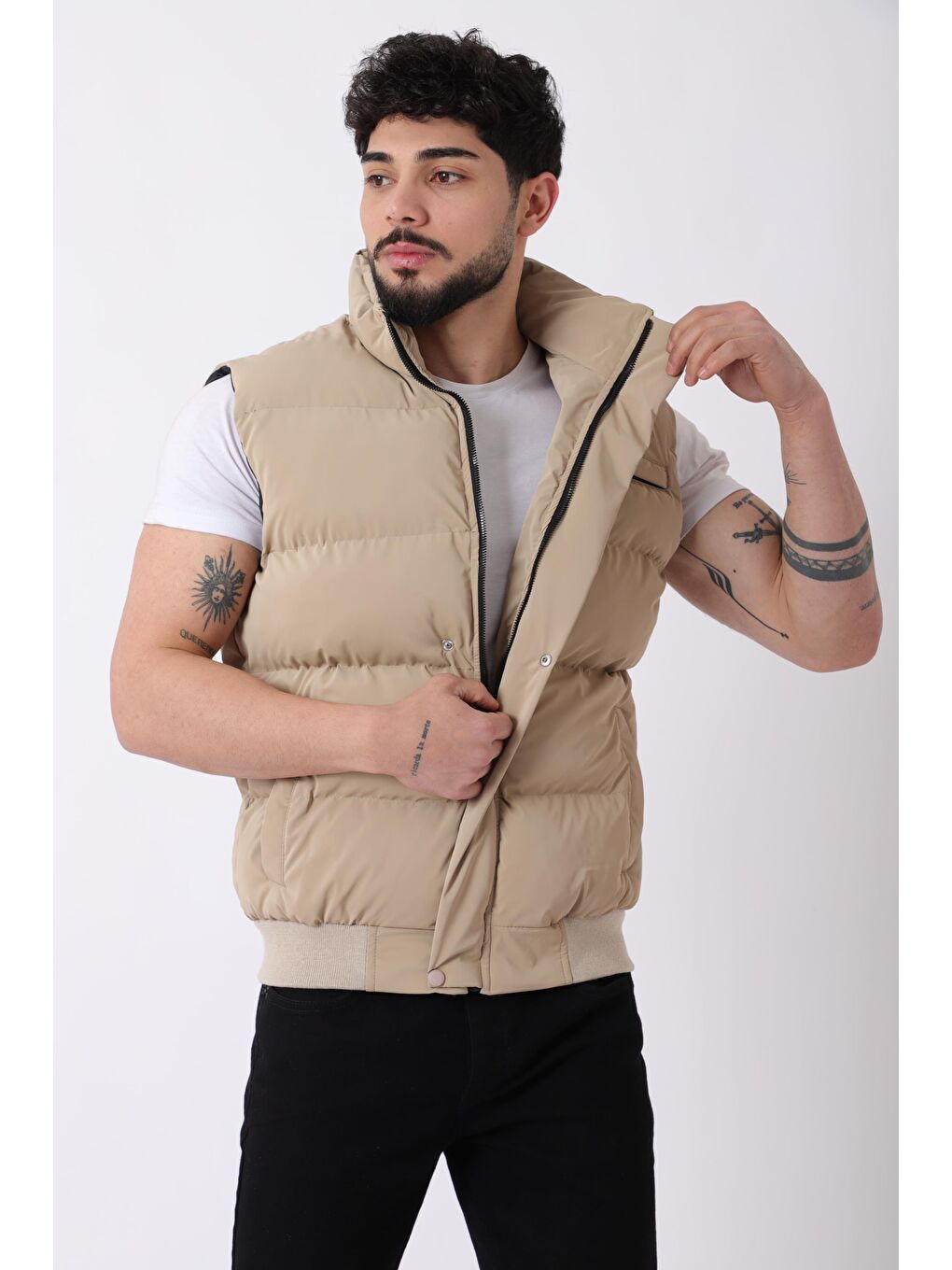 Bej Göğüs Cepli Bel Lastili Nova Yelek BL 1722_60323-4