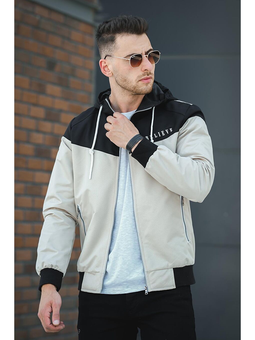 Siyah Believe Baskılı Suya Dayanaklı Slim Fit Erkek Mevsimlik Mont Yağmurluk