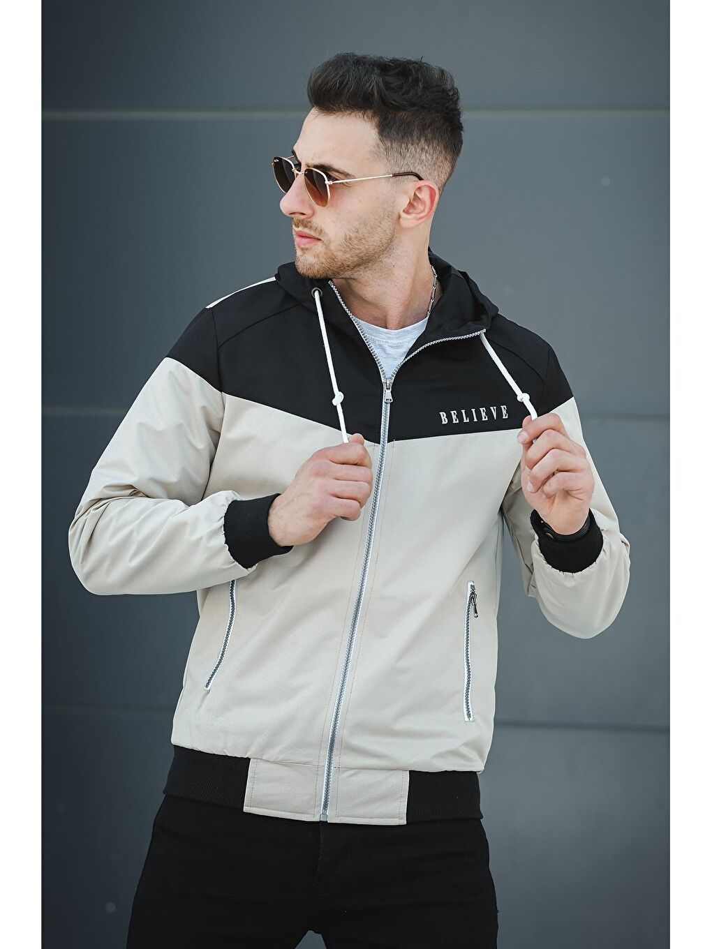 Siyah Believe Baskılı Suya Dayanaklı Slim Fit Erkek Mevsimlik Mont Yağmurluk-1