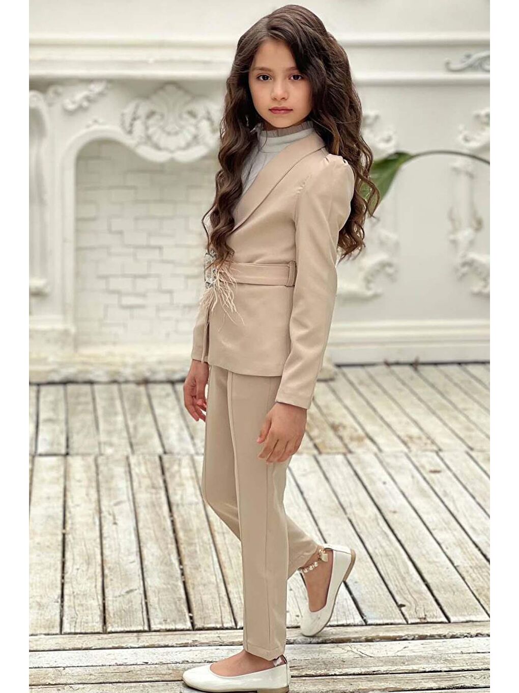 Ekru Kız Çocuk Yakası Fırfır Tüllü Dik Yaka Kazak Blazer Ceket Kırçılı Krem Alt Üst Takım-1