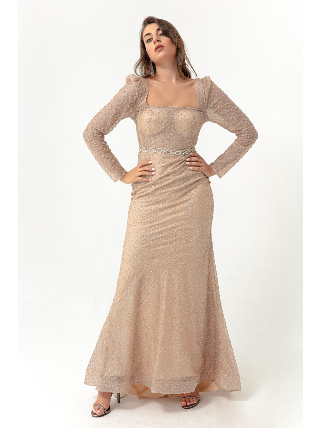 Kadın Bej Kare Yaka Taşlı Kemerli Uzun Abiye Elbise-2