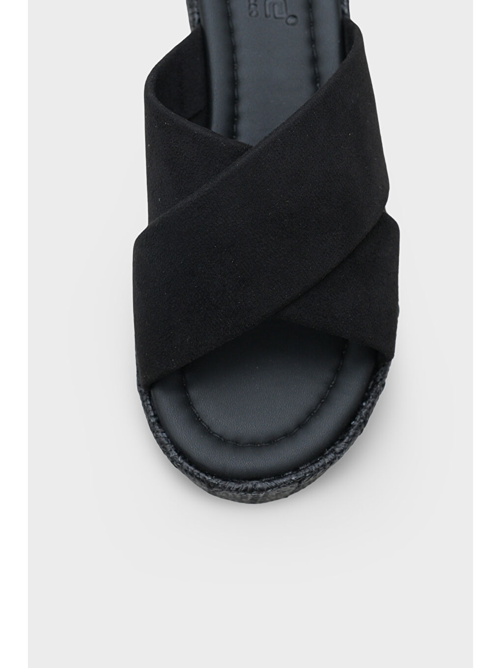 Siyah Vina Platform Çapraz Bantlı Kadın Terlik-2