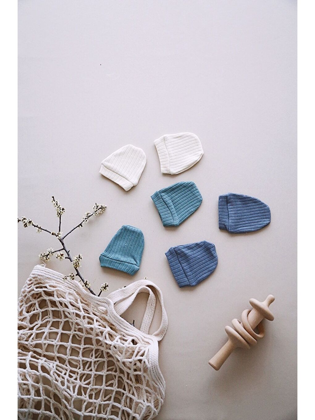 Karışık 3lü İndigo-Krem-Yeşil Yenidoğan Eldiven Set Model 2-4