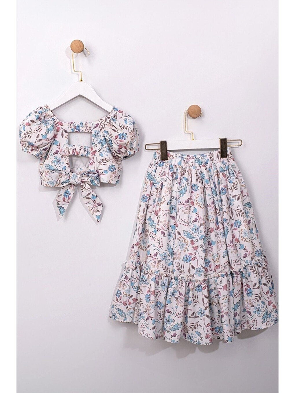 Mor Kız Çocuk Çiçek Desenli Crop Bluz Ve Kat Kat Uzun Etek Takımı 2'Li Yazlık Set-3