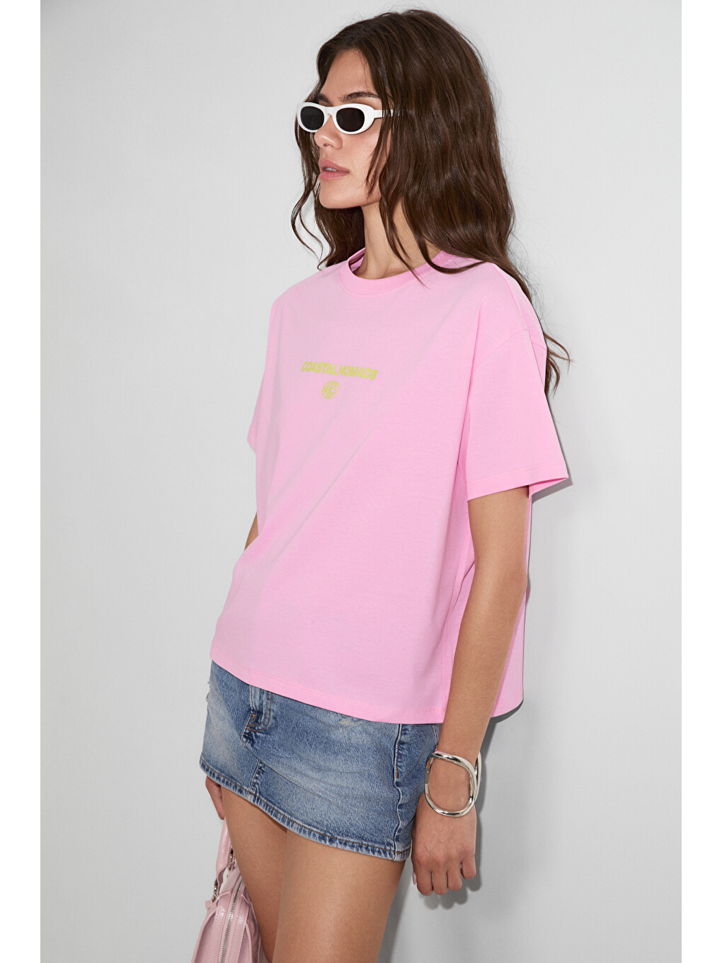 Fıneste Kadın Yumuşak Kumaşlı %100 Organik Pamuklu Baskı Detaylı Pembe T-shirt-4