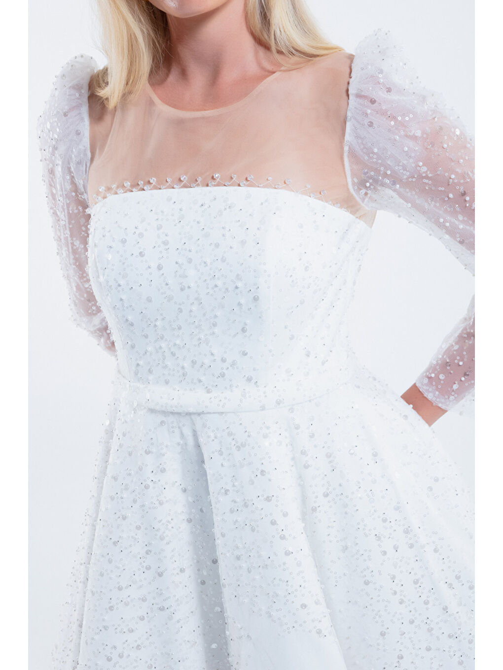 Kadın Beyaz Kloş Kesim Simli Midi Abiye Elbise-3