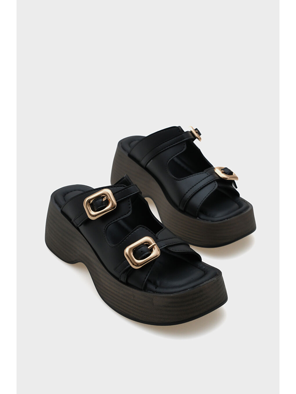 Siyah Masha Dolgu Topuklu Çift Tokalı Kadın Terlik-1