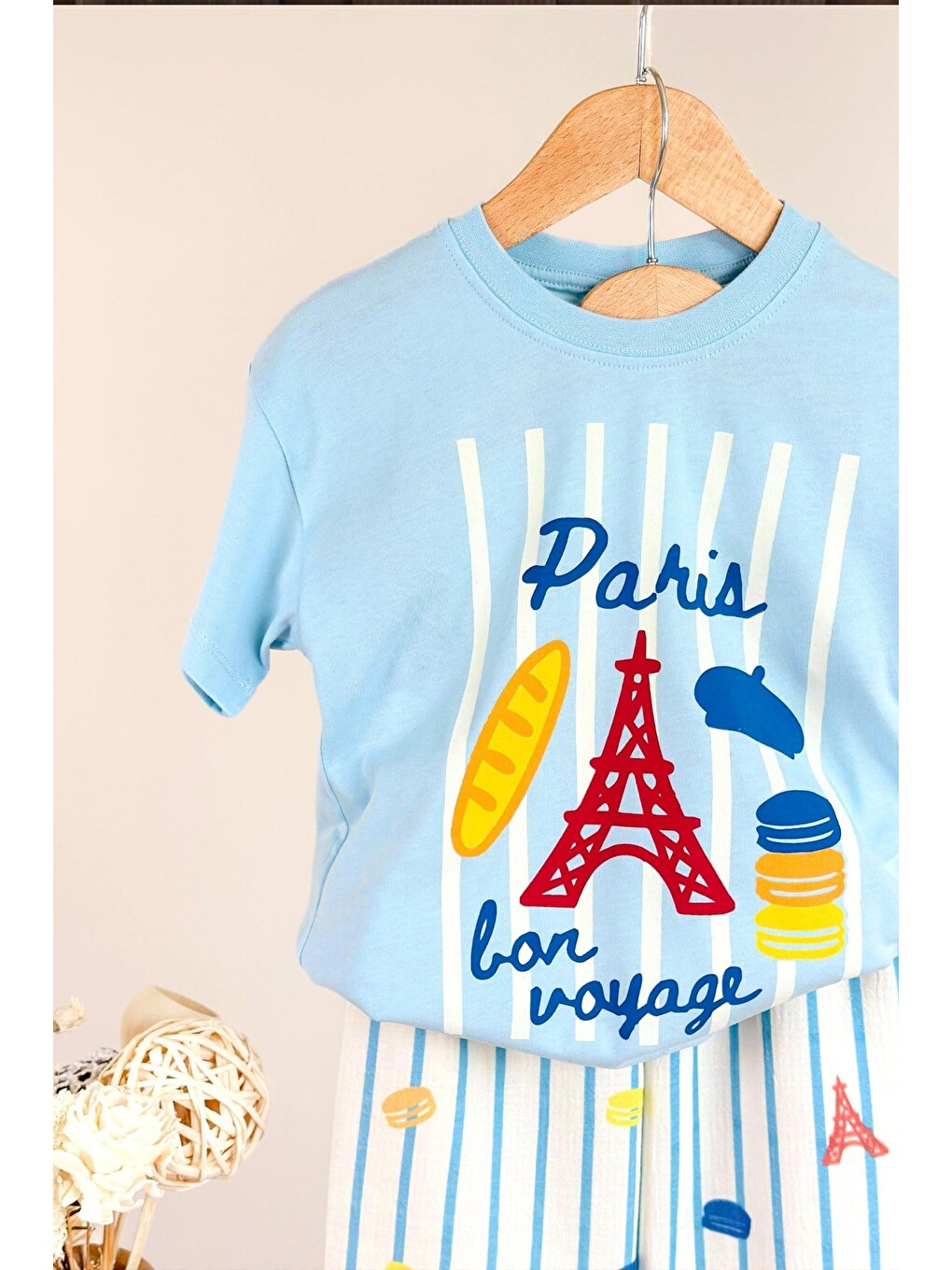 Erkek Çocuk Pamuklu Mavi Paris Baskılı T-Shirt Ve Çizgili Pantolon Alt Üst Takım-1