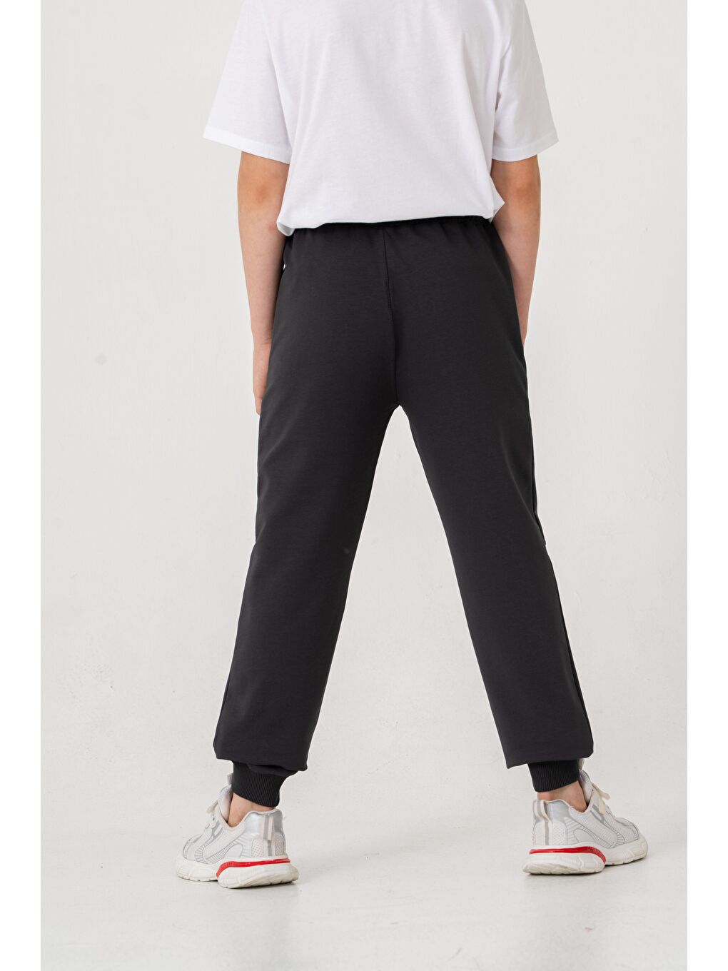 Gri Paça Ribanalı Cep Fermuarlı Erkek Çocuk Eşofman Alt-4