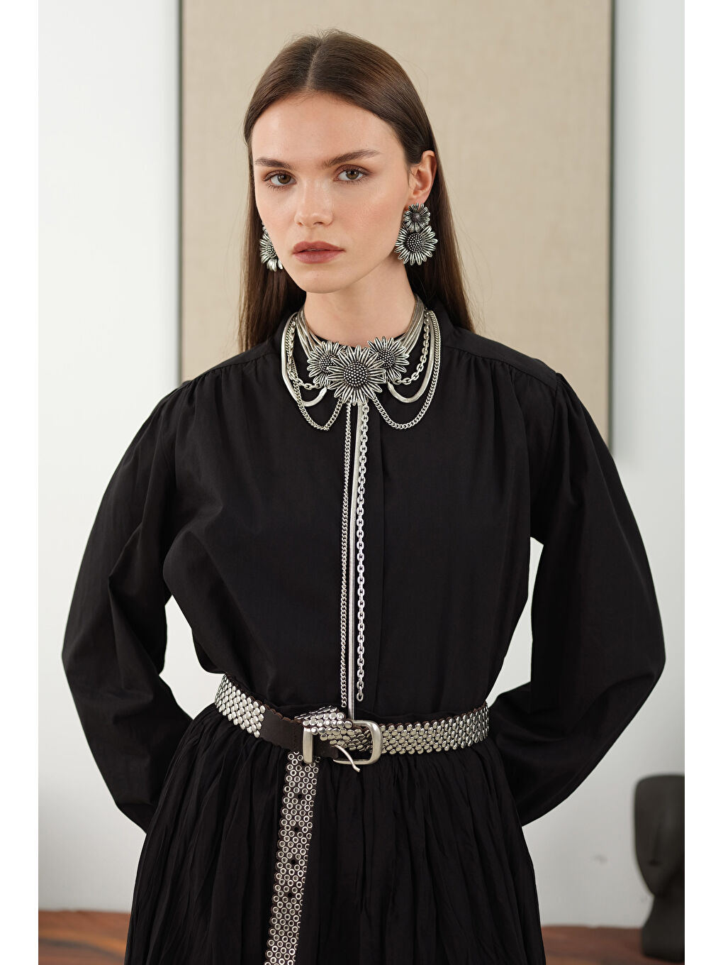 Omzu Büzgülü Poplin Gömlek Siyah-2