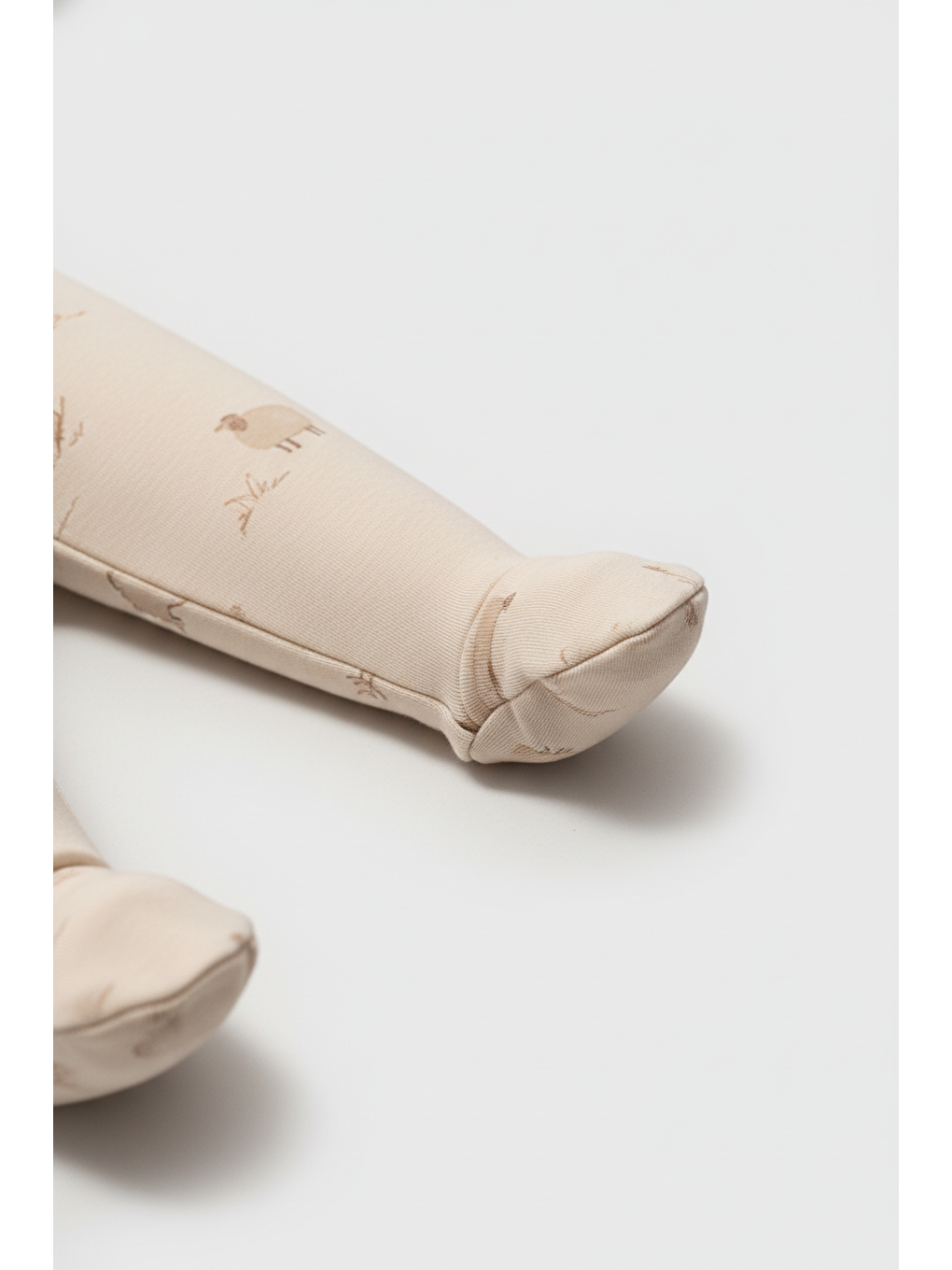 Organik Pamuklu 4'Lü Yenidoğan Bebek Seti - Çapraz Yaka Body Ve Patikli Alt Takım (Bej)-1