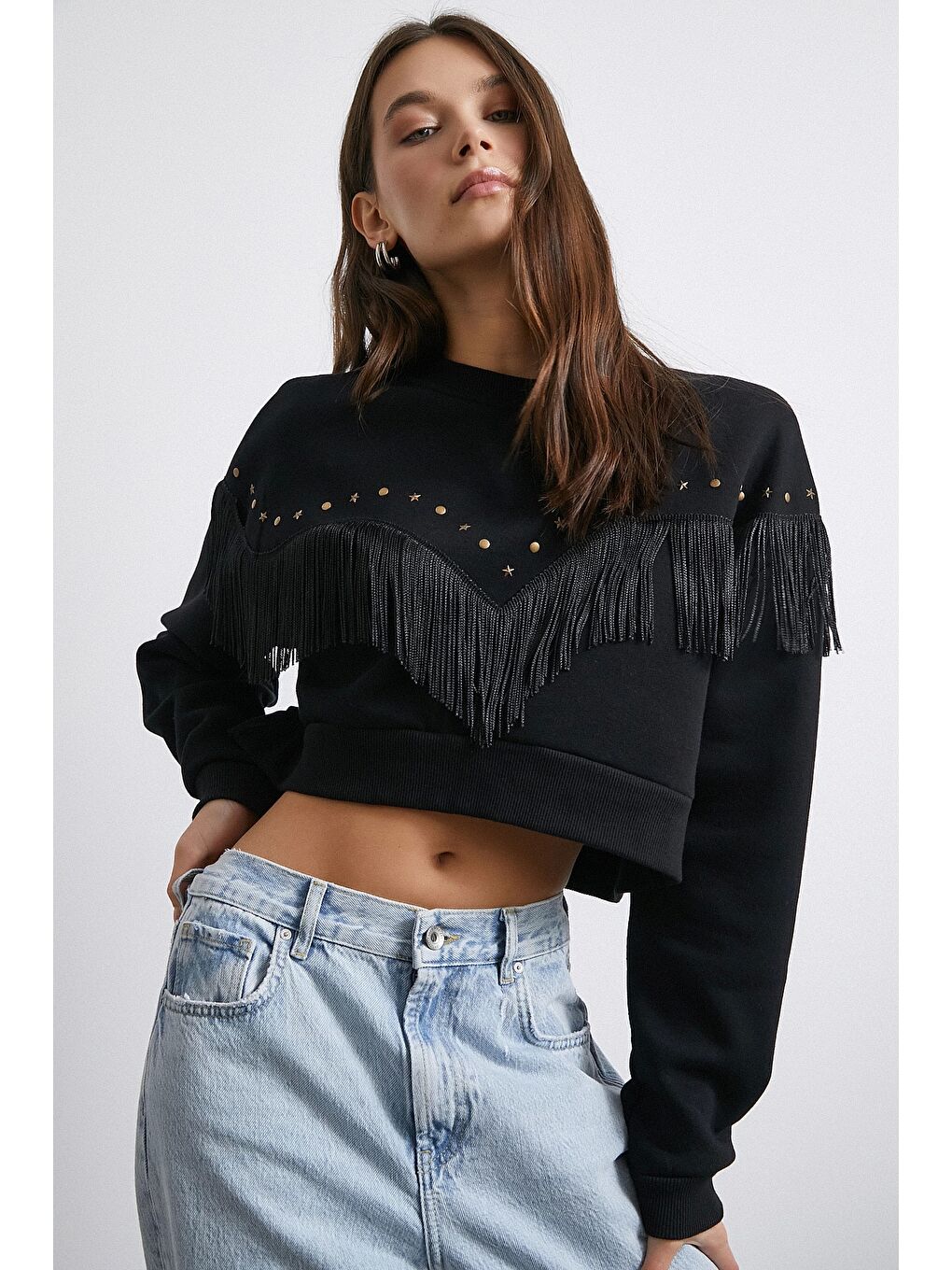 Püsküllü Crop Sweat Siyah