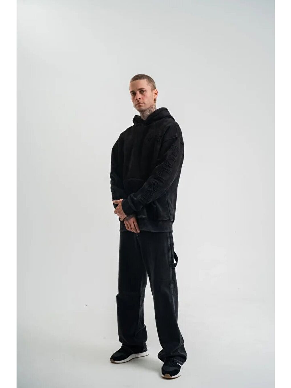 Unisex Uzun Kol Kapüşonlu Yıkamalı Nakışlı Sweatshirt - Siyah-3