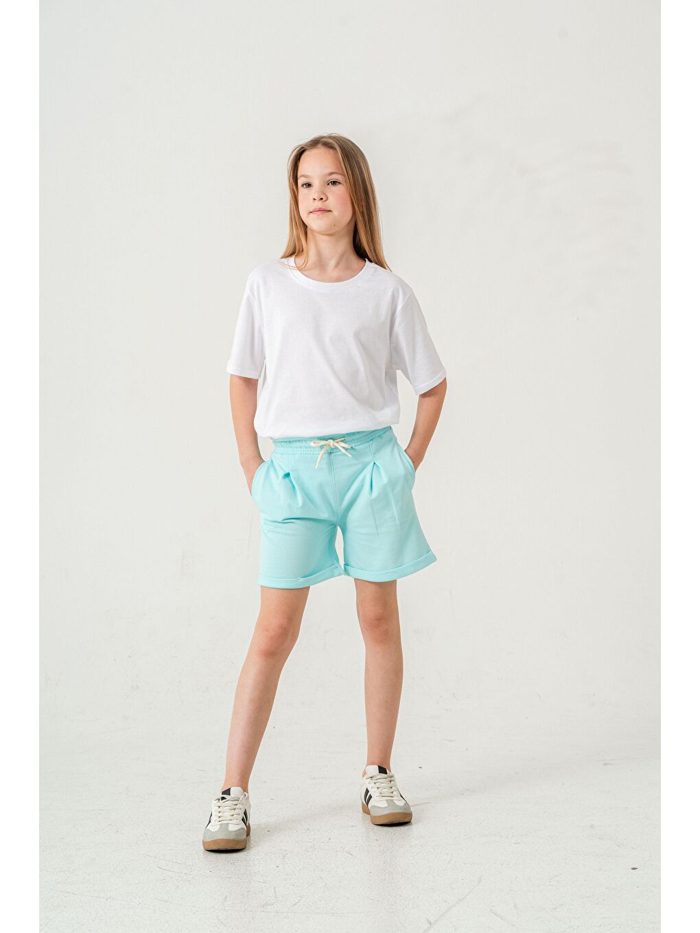 Turkuaz Duble Paça Kemer Kordonlu Kız Çocuk Şort