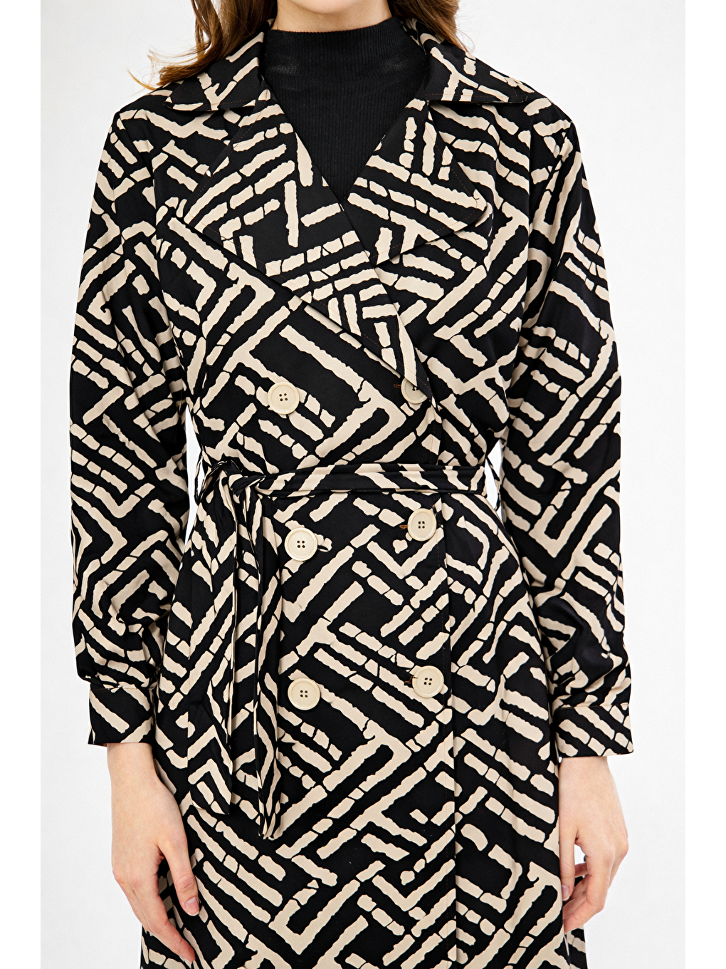 Siyah Astarsız Cepli Düğmeli Kuşaklı Yazlık Trenç-2