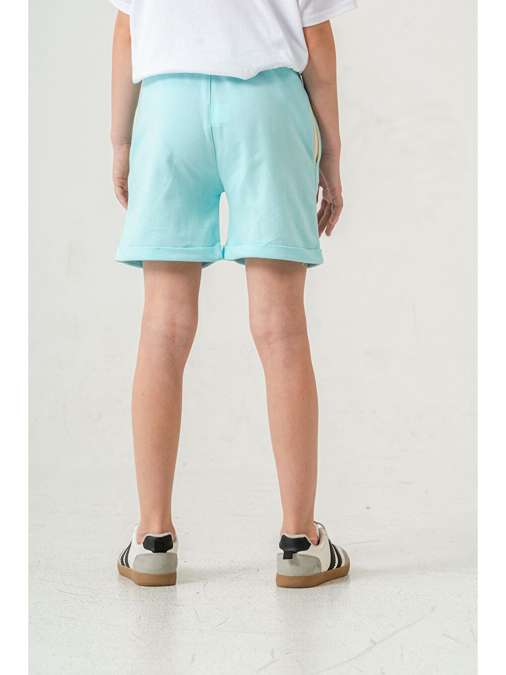 Turkuaz Duble Paça Kemer Kordonlu Kız Çocuk Şort-6