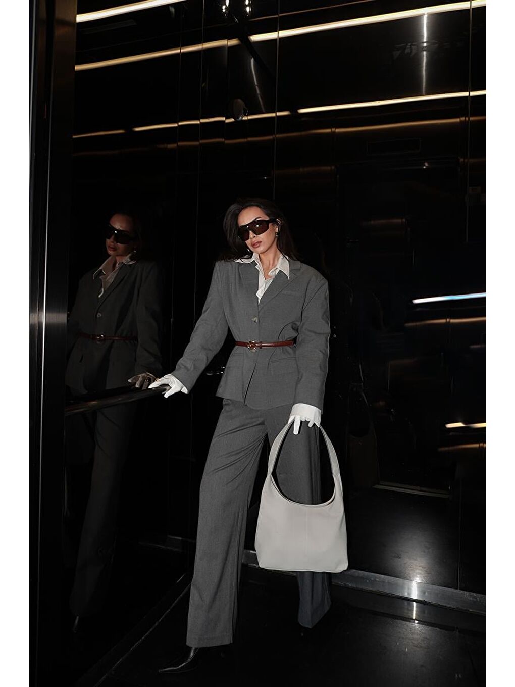 Gina Vintage Süet Omuz Çantası Gri-3