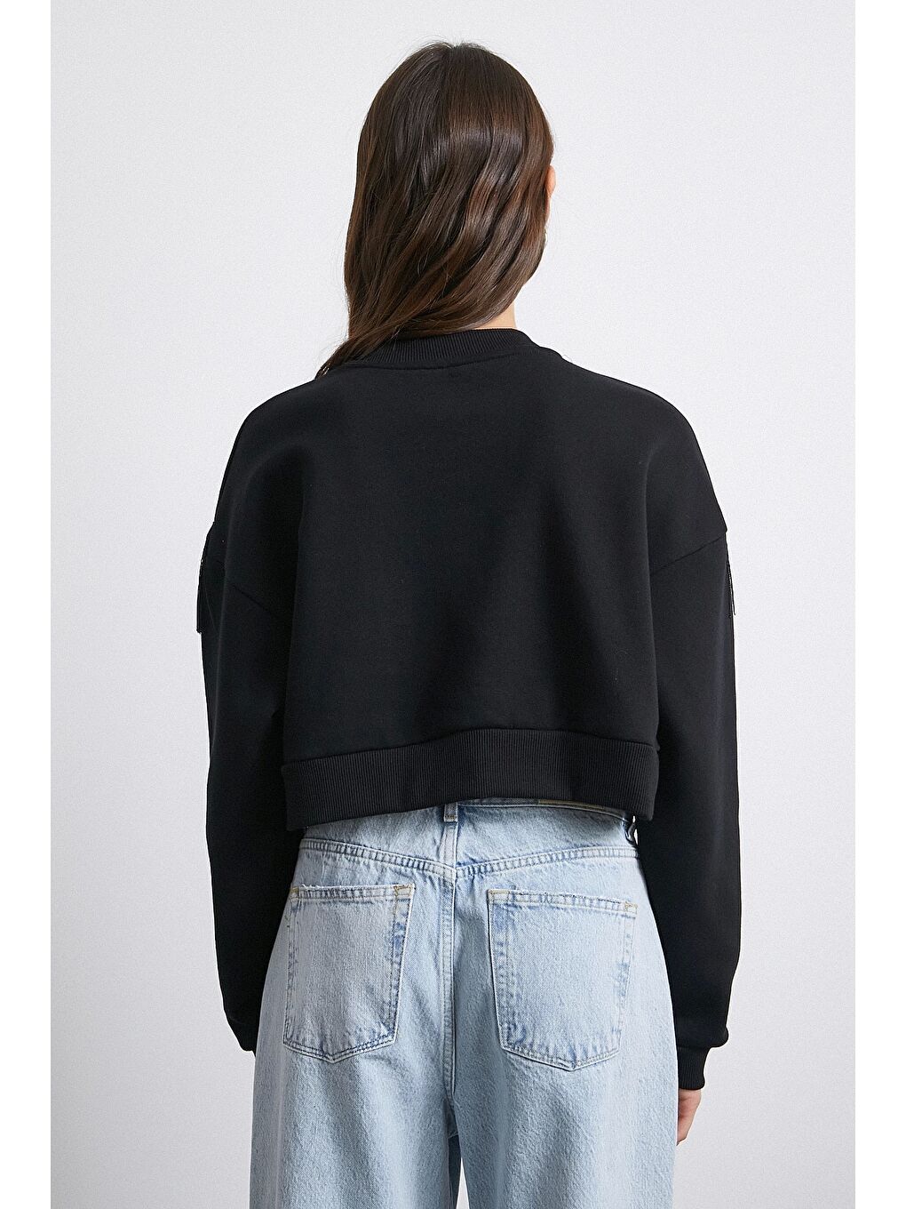 Püsküllü Crop Sweat Siyah-5
