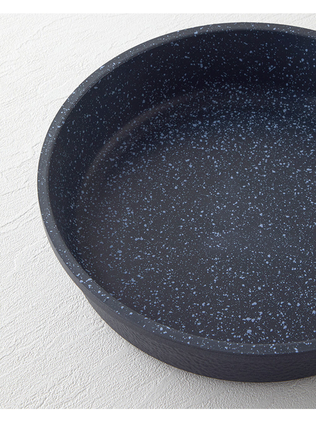 Theo Premium Ahşap Saplı Tava 28 cm Siyah-1