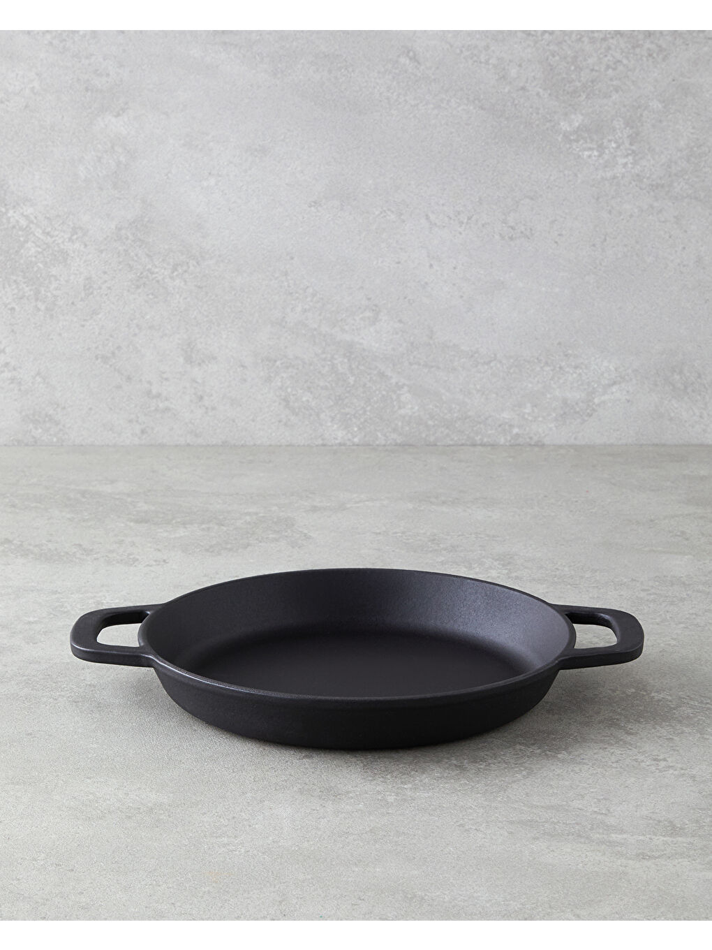 Hecha Demir Döküm Sahan 20 cm Siyah