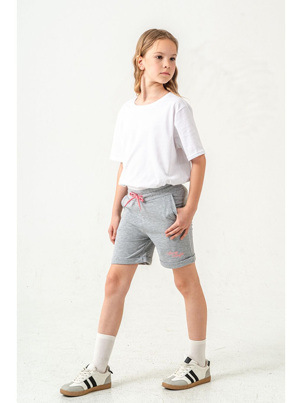 Gri Always Be Joyful Nakışlı Kız Çocuk Şort-2