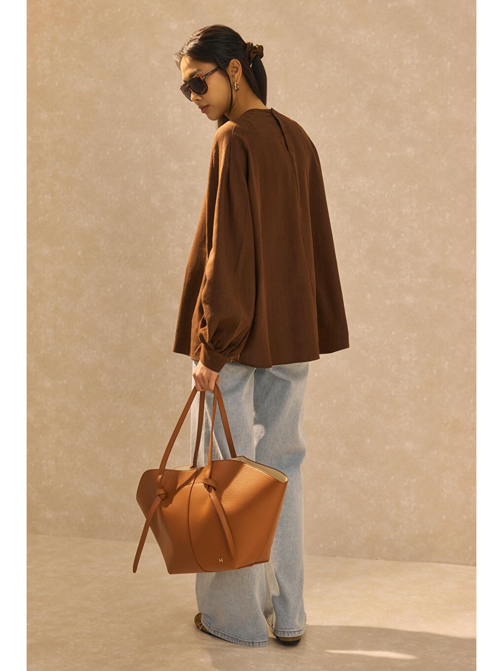 Kahverengi Kol Büzgülü Pamuk Keten Tunik Kahve-4