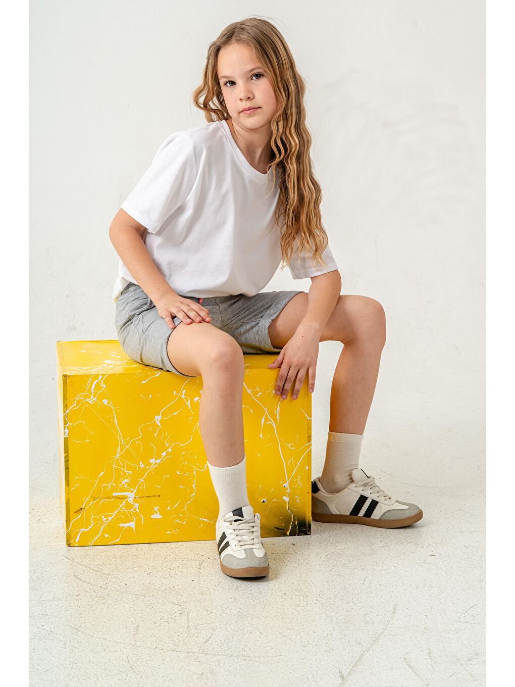 Gri Always Be Joyful Nakışlı Kız Çocuk Şort-5