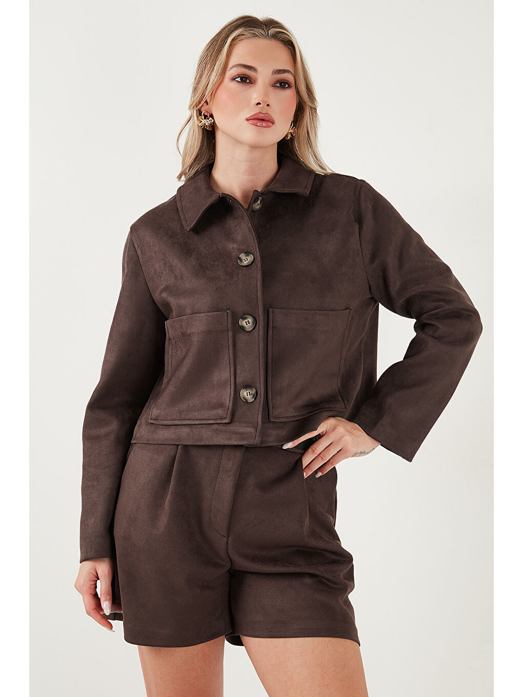 Kahverengi Regular Fit Klasik Yaka Süet Dokulu Cep Detaylı Kadın Ceket 6524992-5