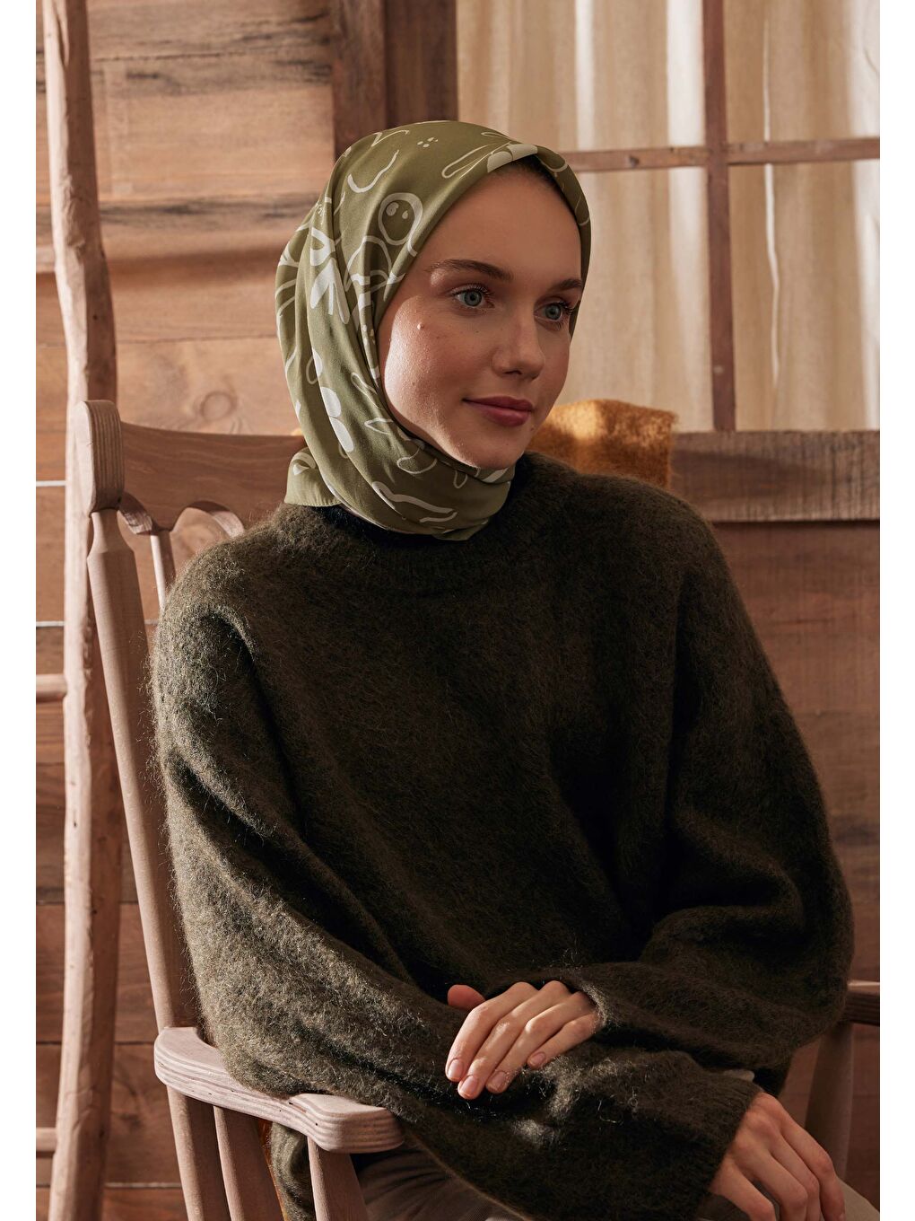 Luna Desen Pamuk İpek Eşarp Haki-1