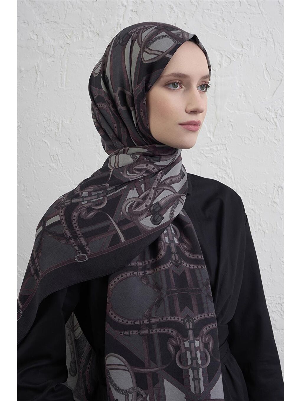 Gri Kadın Füme İpek Şal 5 09-2