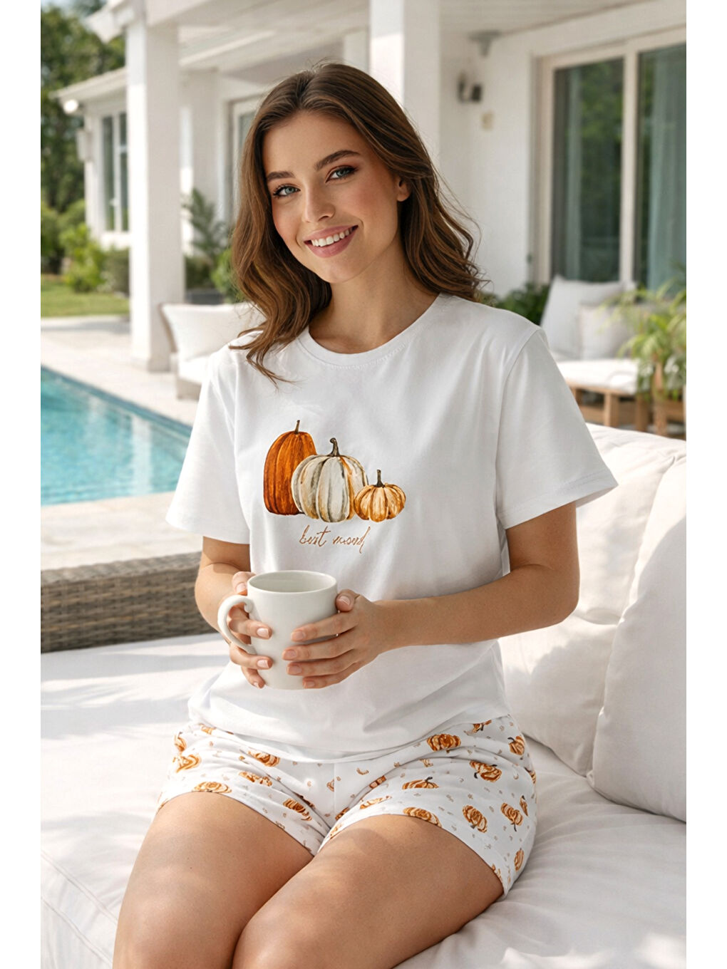 Kadın Kısa Kol Suprem Kumaş Şortlu Pijama Takımı 90782-3325 Beyaz02