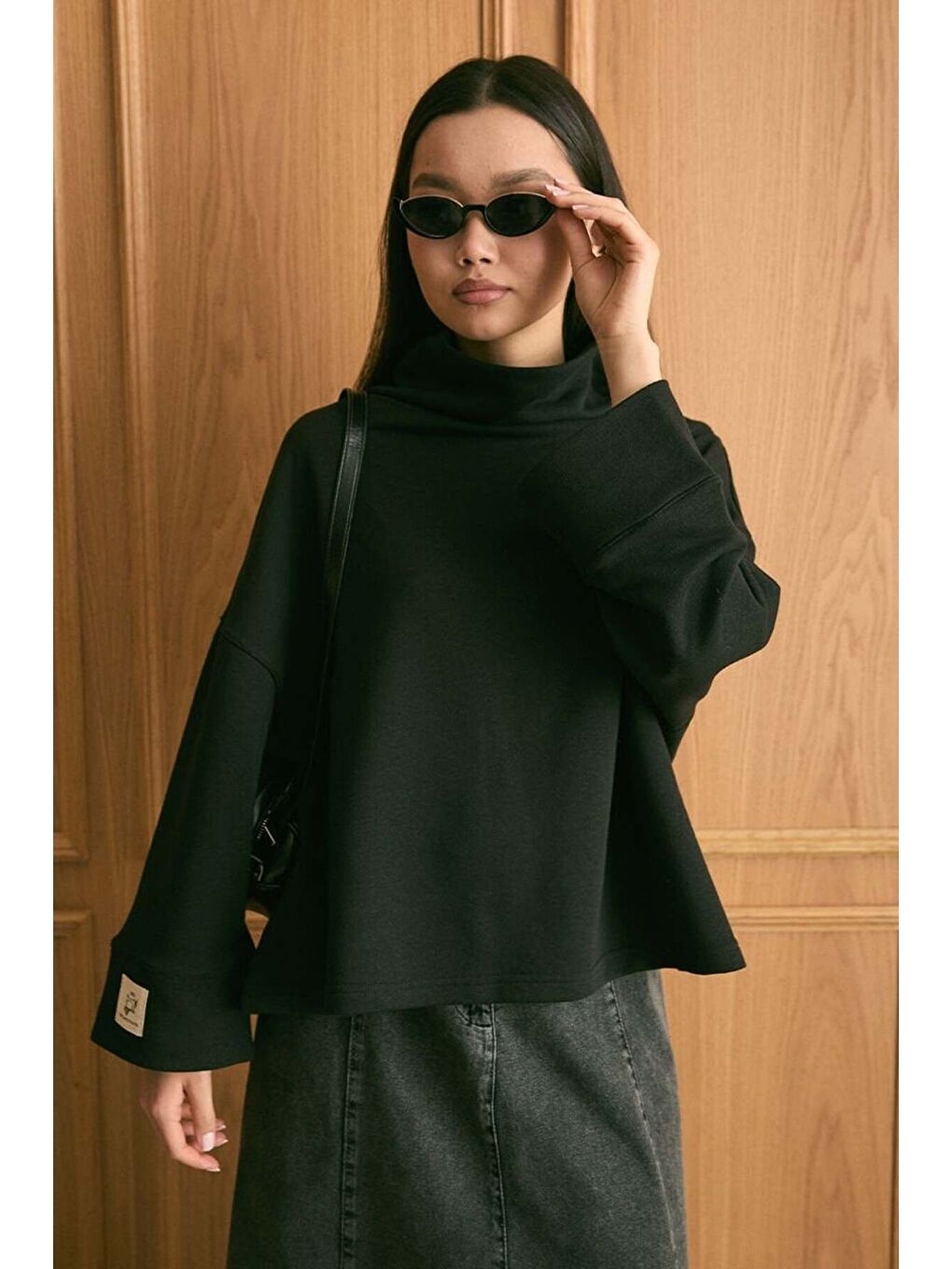 Siyah Dik Yaka Kışlık Body-1