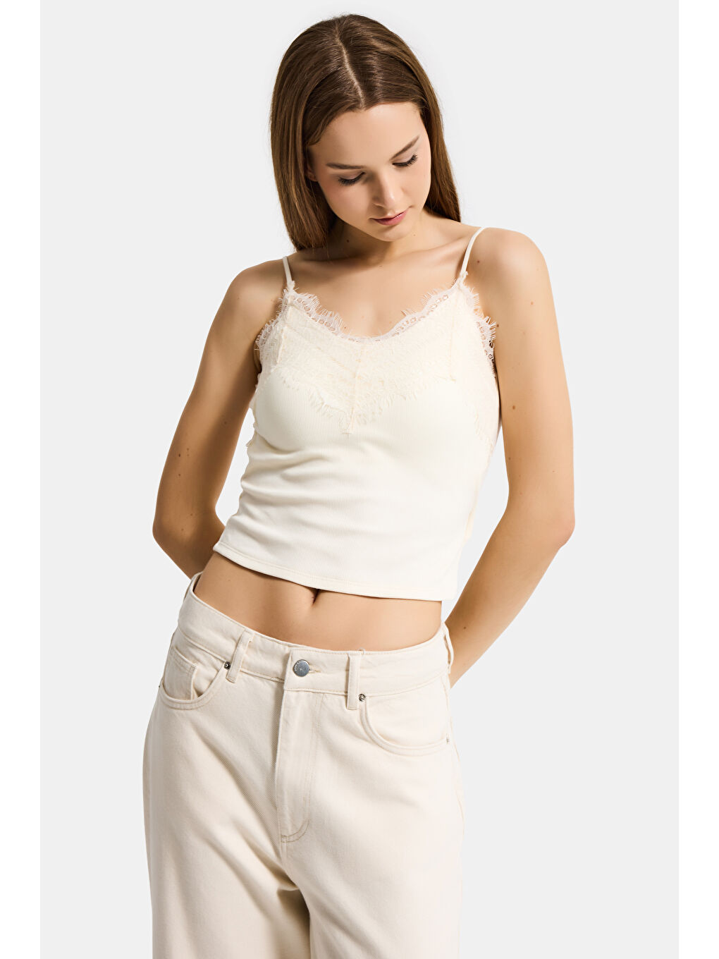 Kadın Ekru w5 Dantel Detaylı Destekli Cup Askılı Tasarım Body