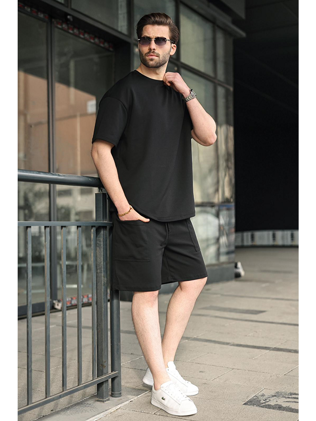 Siyah Bisiklet Yaka Oversize Erkek Şort T-Shirt Takım E7355-5