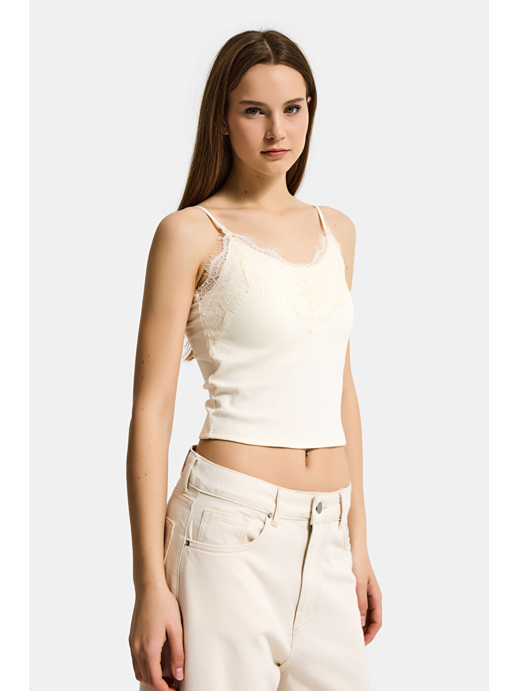 Kadın Ekru w5 Dantel Detaylı Destekli Cup Askılı Tasarım Body-5
