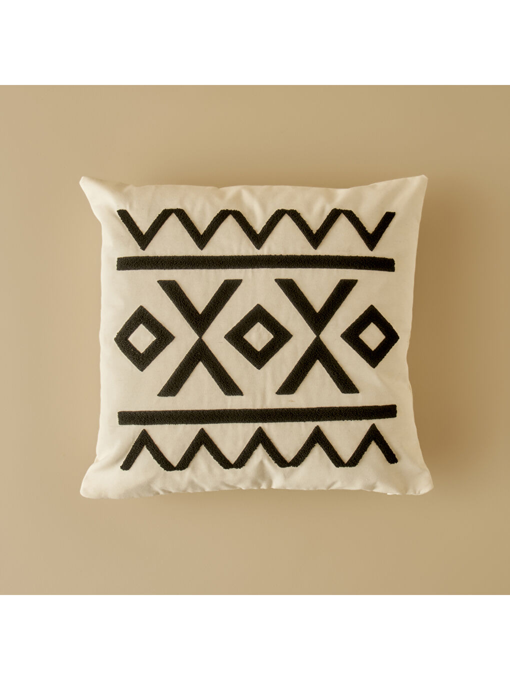 Bella Maison Helena Dekoratif Yastık  Beyaz-Siyah (43x43 cm)