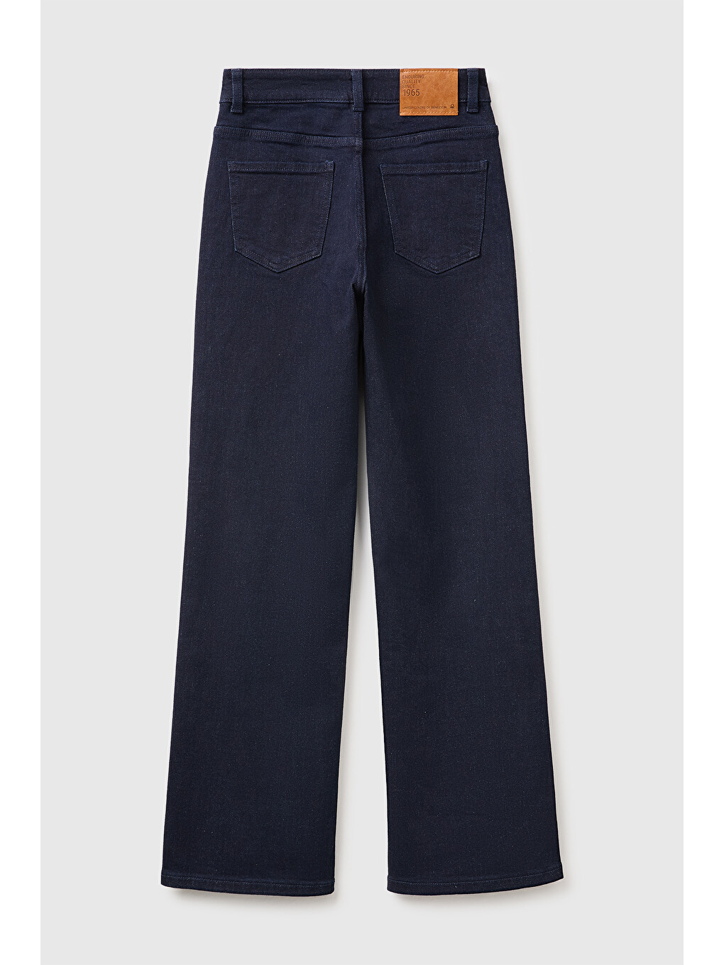 Kadın Koyu Mavi Pamuk Karışımlı Düz Paça Cepli Denim Pantolon-1