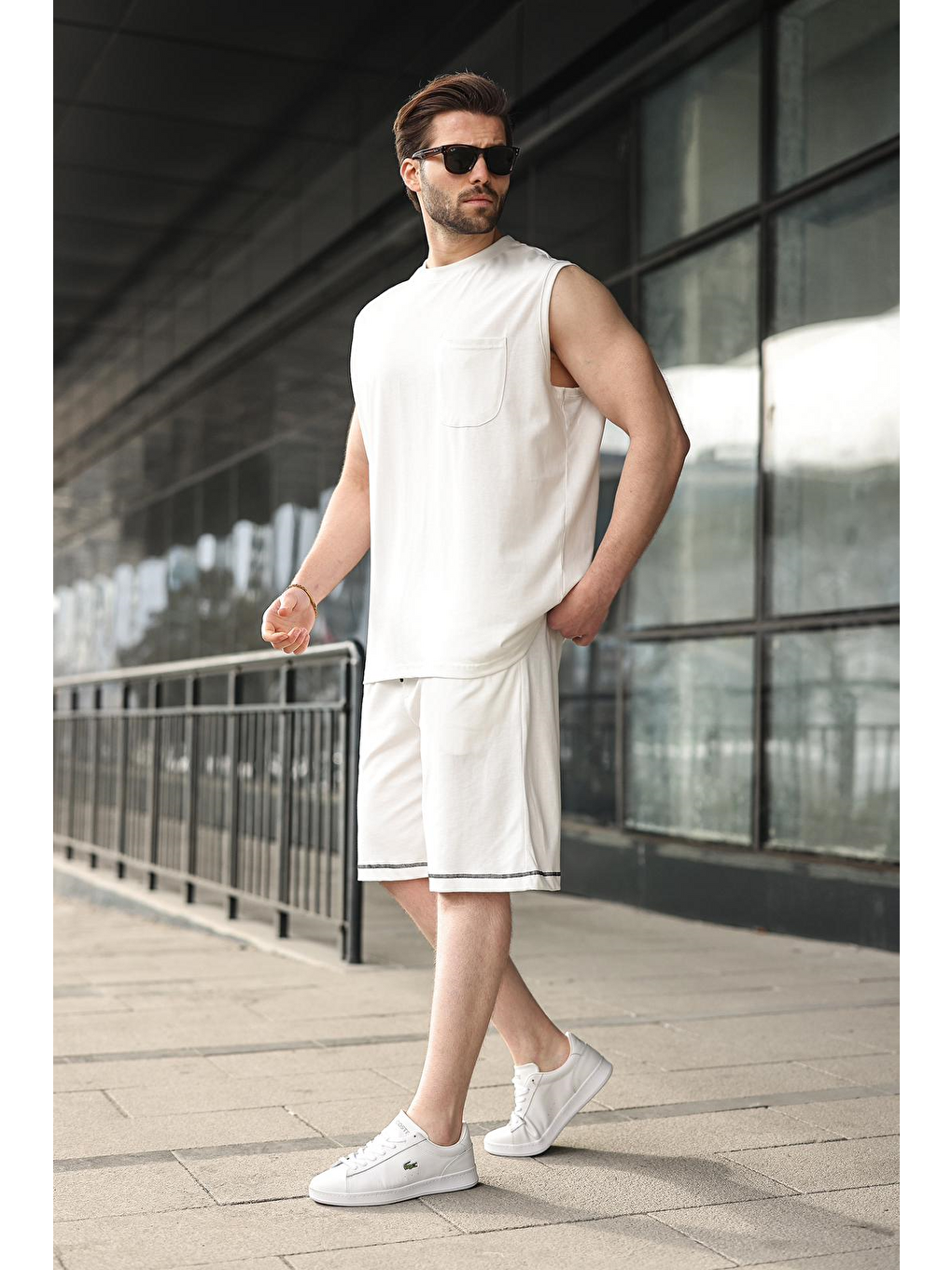 Ekru Bisiklet Yaka Kolsuz Erkek Şort T-Shirt Takım E7351-1