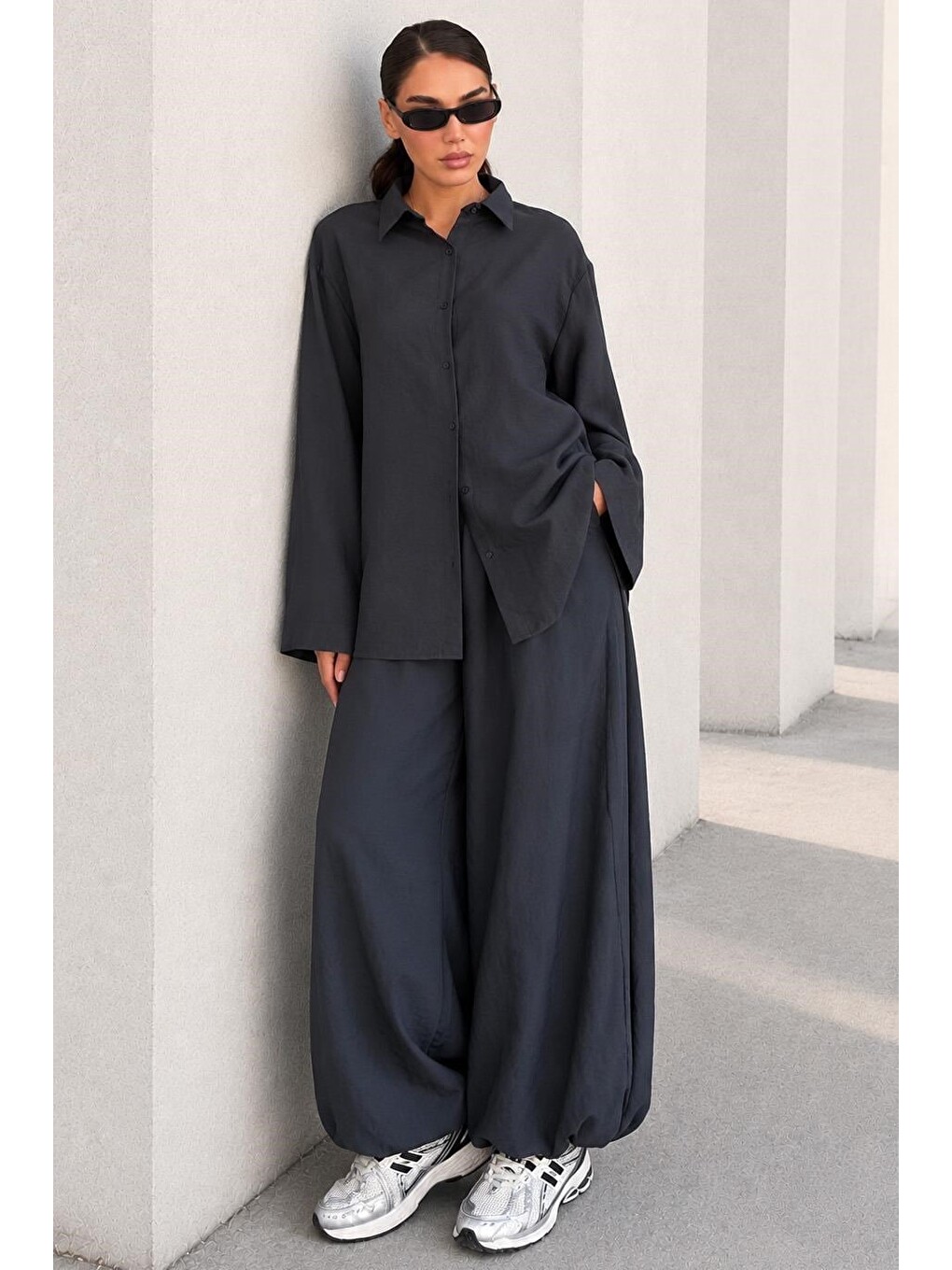 Gri Füme Oversize Gömlek Balon Pantolon Kadın Takım Mg2779
